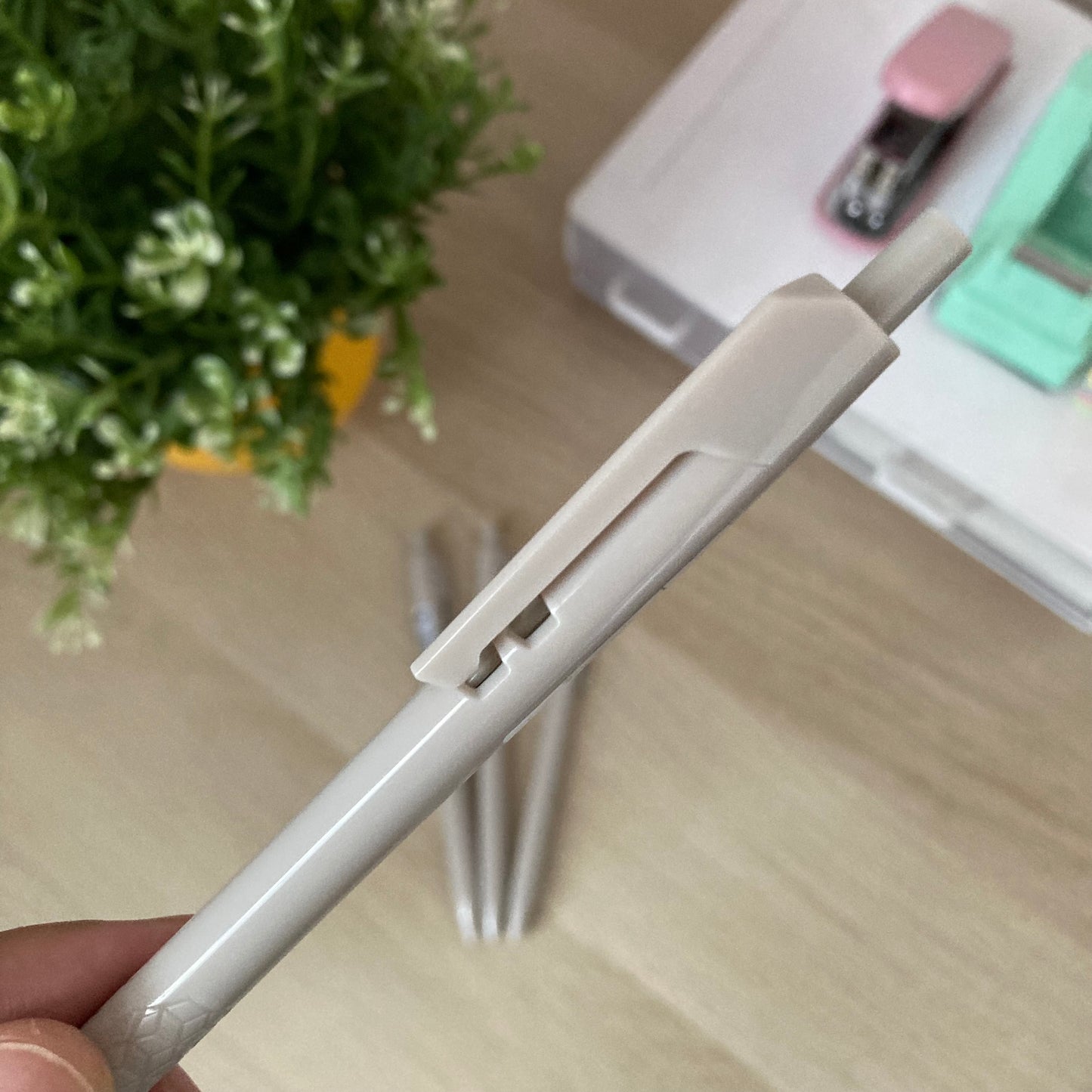 Lápiz Pasta Deli Arrow (0.7 mm)