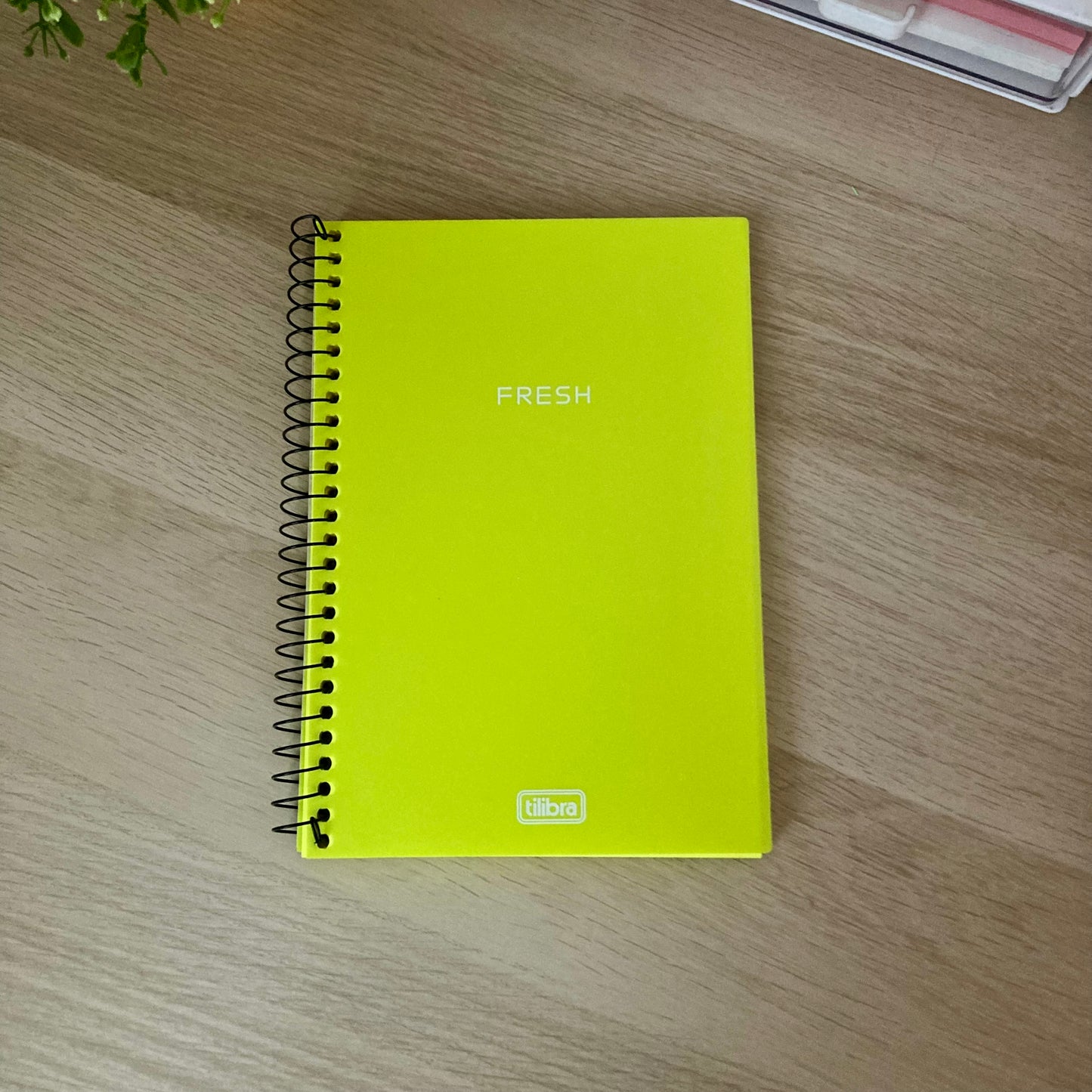 Cuaderno Neon Tilibra 80 hjs 142mm x 208mm